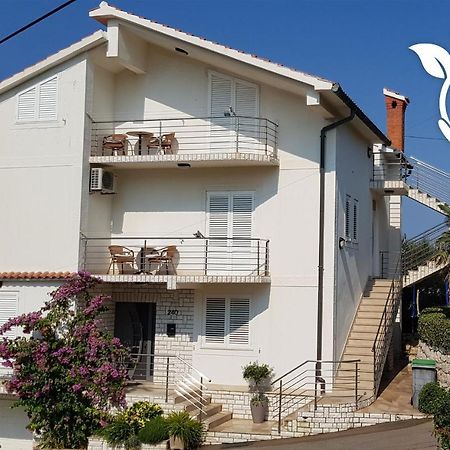 Apartmani Lidija Lopar Luaran gambar