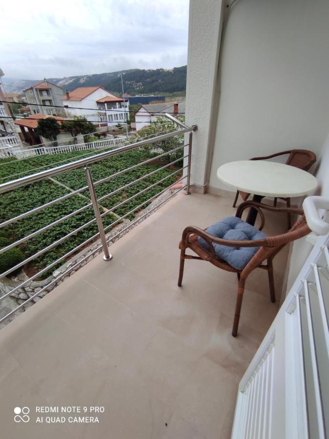 Apartmani Lidija Lopar Luaran gambar